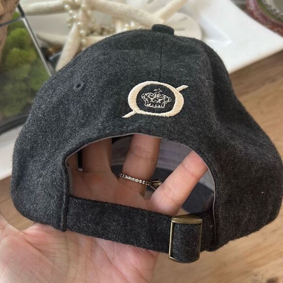 Born dark gray wool baseball cap - Picture 6 of 6